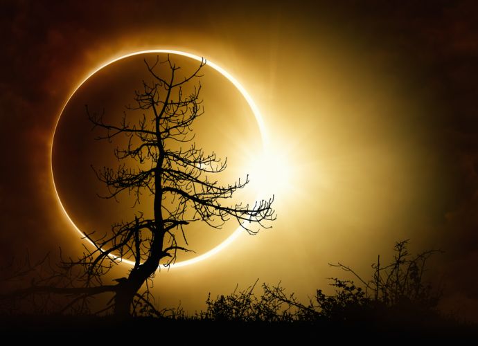 Έκλειψη Ηλίου στον Υδροχόο στις 17 Φεβρουαρίου 2026. Προβλέψεις για τα ζώδια.